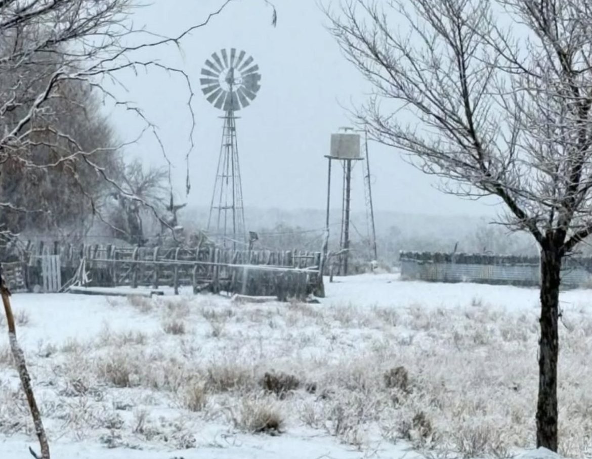 Nevó en 25, Puelches, Casa de Piedra y otras localidades del oeste