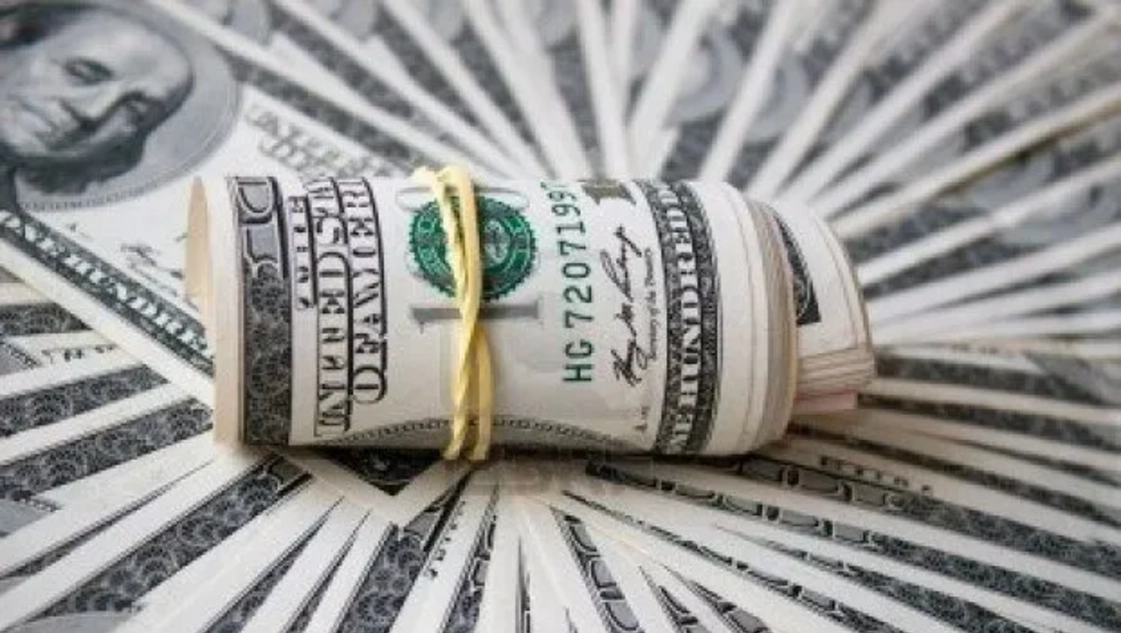 Subió el dólar y en el Banco de La Pampa se vende a más de 1500 pesos