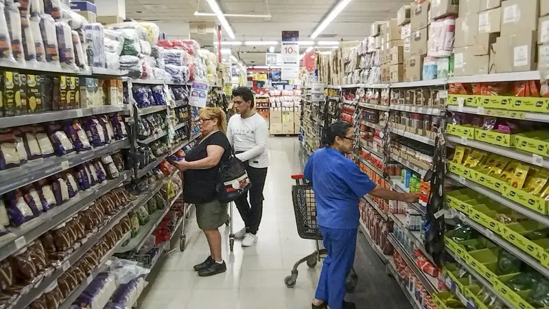Los alimentos aumentaron casi 1% en la cuarta semana del mes y la inflación de octubre se aceleró al 3%