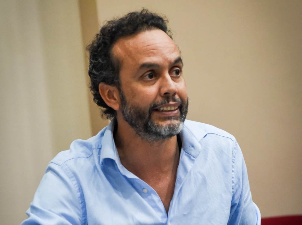 Genoni: “¿Te pasa que ya no llegás? No sos vos, son los precios, los sueldos y las tarjetas”